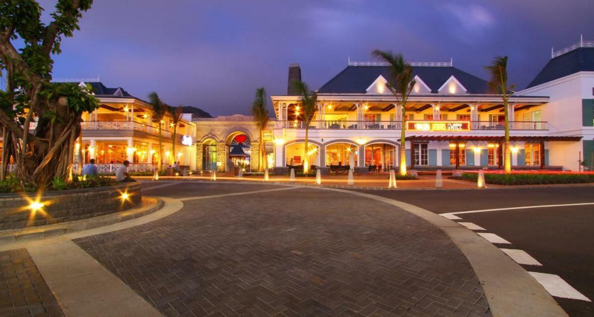 Chez Cozy'S Hotel Албион Екстериор снимка